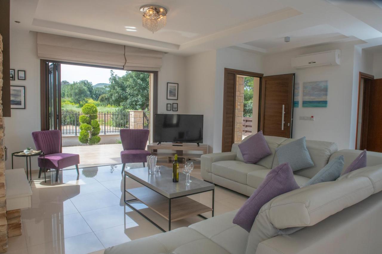 Kallizoni Villa Paphos Eksteriør billede